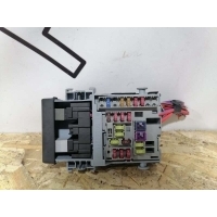 Блок предохранителей Opel Astra j GTC 13222786