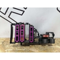 Блок предохранителей Audi A4 B8 8A0937530