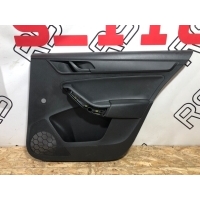 Обшивка двери Skoda rapid 1 5JH867024