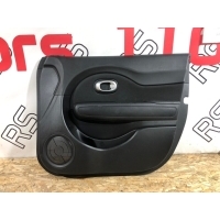 Обшивка двери Kia Soul 2 82302