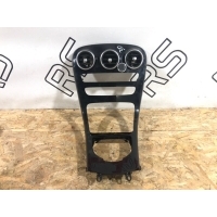 Накладка центральной консоли Mercedes-Benz C-Class w205 A2056805107