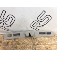 Обшивка двери багажника Mercedes-Benz M-Class W164 A1647400030