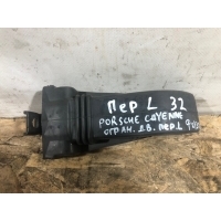 Ограничитель двери Porsche Cayenne 2 7P0837267
