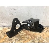 Кронштейн Audi A4 B8 8K0971502
