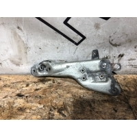 Кронштейн Mercedes-Benz Gla-Class X156 А6510901041