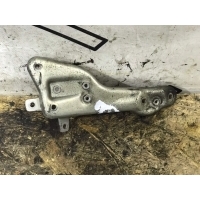 Кронштейн Mercedes-Benz C-Class w204 A6510901041