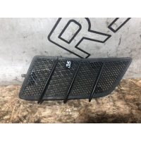 Дефлектор капота Mercedes-Benz M-Class W164 1648804705