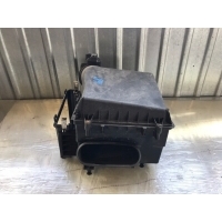 Корпус воздушного фильтра Mercedes-Benz A-Class W176 A6450900001