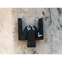 Кронштейн радиатора Mazda CX-5 1 PE0115241