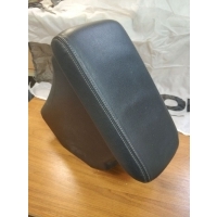Подлокотник Mitsubishi Outlander 3 2015 8011B156
