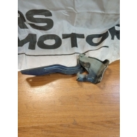Петля капота Nissan Qashqai J11 2014 12345