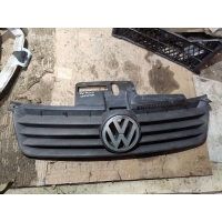 Решетка радиатора Volkswagen Polo 4 2002
