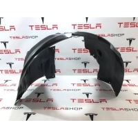 Защита арок передняя правая (подкрылок) Tesla Model X рест. 2022 1585129-00-B,1679844-00-A