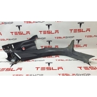 Обшивка багажника Tesla Model S 2016 1051769-03-C,1051769-02-C,1008718-03-A