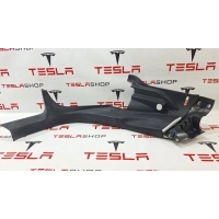 Обшивка багажника Tesla Model S 2016 1051768-02-C,1051769-03-C,1008718-03-A