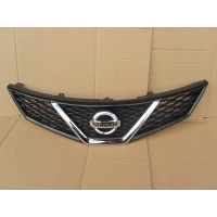 Решетка радиатора хромированная логотип nissan пульсар 14 - 18r 62310 - 3zl0a