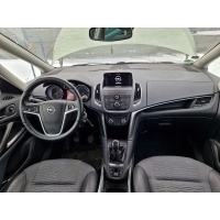 Opel zafira c панель консоль подушки ремни оригинал снятая