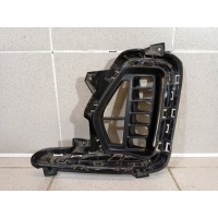 Решетка в бампер правая Hyundai Grand Santa Fe 86564B8AC0