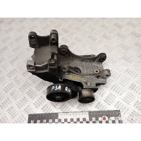 Кронштейн генератора Peugeot 806 221 1996 9643832980,96348178,96438329,9634817880