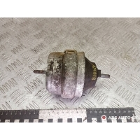 Подушка крепления двигателя Volkswagen Passat B5 2004 8D0199379AE,8D0199379A,8D0199379AC,8D0199379AQ,8D0199379AR,8D0199379G,8D0199379J,8D0199379R,8D0199379S,8D0199382P