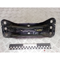 Подушка крепления КПП Mercedes C W203 2004 A2032420601