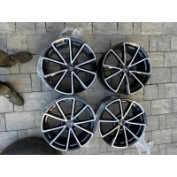 Диск литой Audi A4 B9 рестайлинг (2019—2023) 2022 8w0601025ea, r19