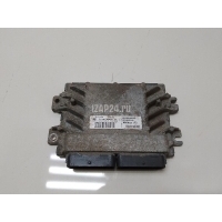 Блок управления двигателем Renault Logan (2005 - 2014) 8200856659