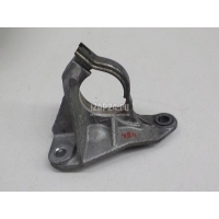 Кронштейн промежуточного вала Renault Megane II (2003 - 2009) 8200684534