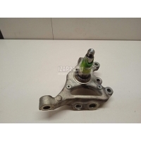 Кулак поворотный передний левый Mercedes Benz W203 (2000 - 2006) 2043320101