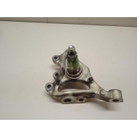 Кулак поворотный передний правый Mercedes Benz W203 (2000 - 2006) 2043320201