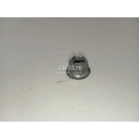 Гайка BMW 1-serie E87/E81 (2004 - 2011) 33306787062
