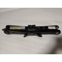 Audi a4 b9 домкрат лифт подъёмник колёса 8w0011031d