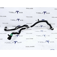 Патрубок (трубопровод, шланг) Tesla Model Y 2022 1521493-00,1501293-00