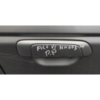 Ручка правая передняя переднее honda accord vi рестайлинг nh623m