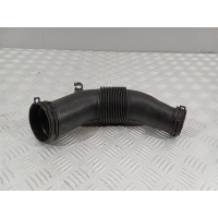 Патрубок воздушного фильтра Volkswagen Touareg 2014 7P0129627B