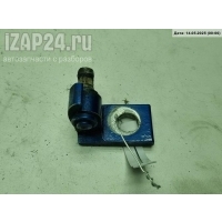 Петля двери задней левой Volkswagen Passat B5 1998