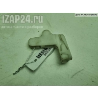 Кронштейн крепления Volkswagen Passat B5 1997 323839080