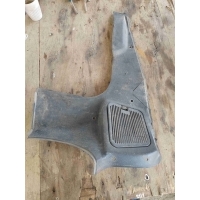 Обшивка багажника Nissan Sunny Y10 1993