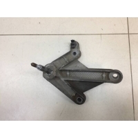 Кронштейн КПП левый Renault Renault Logan (1) 2005-2014 8200457080