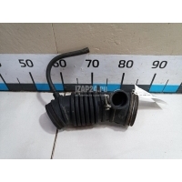 Патрубок воздушного фильтра Mitsubishi Pajero/Montero Sport (K9) (1997 - 2008) MR266308