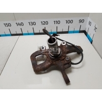 Кулак поворотный передний правый Mitsubishi Pajero/Montero Sport (K9) (1997 - 2008) MR113895
