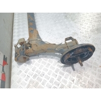 Балка подвески задняя Volkswagen Golf 1995