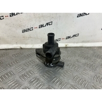 дополнительная помпа Audi Q5 06H965561