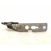 Петля капота Audi Q3 8UB 8U0823301