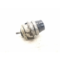 Опора двигателя Land Rover Discovery L319 LR014113, AH226A003BA