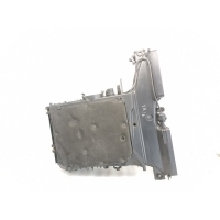 Корпус воздушного фильтра Audi Q7 4MB 4M0133837B
