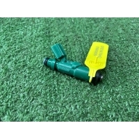 форсунка топливная Toyota Yaris Verso 2000 2320921020,2325021020