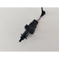 Датчик включения стоп-сигнала Mercedes CLA C117 A0065451014