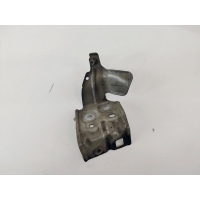 кронштейн Mercedes CLA C118 A1188804300
