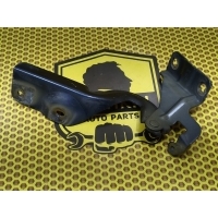 Петля капота Nissan Almera G15 2015 65400EW000
